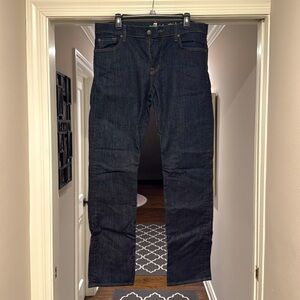 Like New 7 for all mankind jeans!